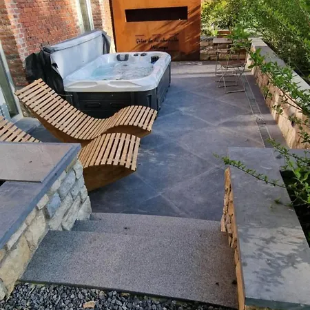 Holiday home Le Refuge De La Chapelle Assesse